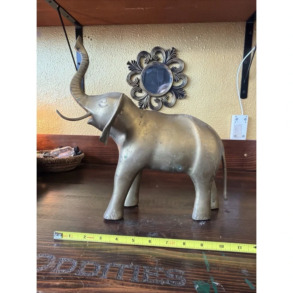 ⭐ Vintage Brass Lucky Elephant Great Patina  ⭐